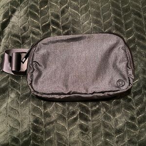 Lululemon belt bag